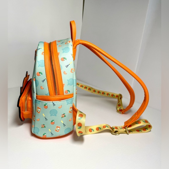 Loungefly 2024 EPCOT DISNEY Flower & Garden Festival Orange Bird Backpack main image 12